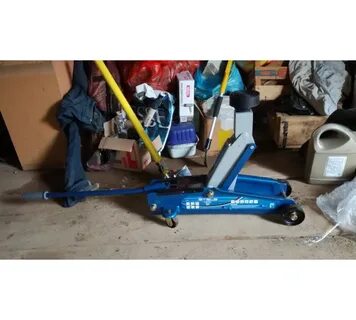 Домкрат stels гидравлический подкатной 51134