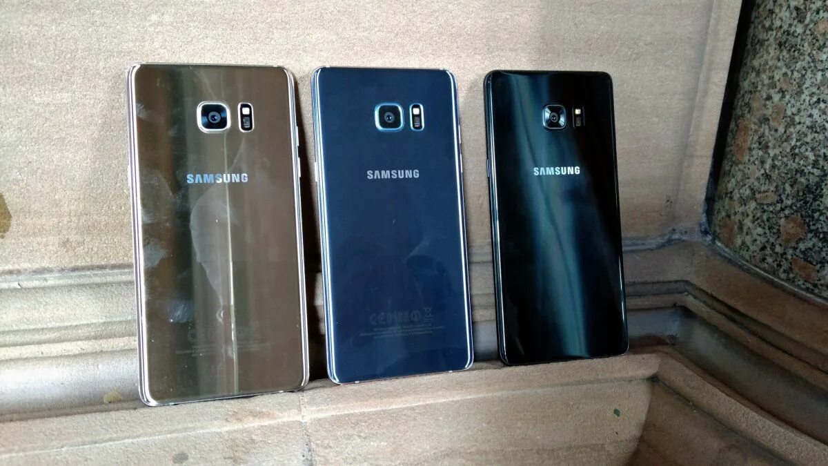 Samsung galaxy 6 edge. Защитное стекло самсунг 6s+. Samsung galaxy s6 edge. Самсунг со стеклом. Samsung s6 edge.