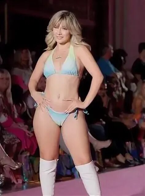 Show curves. Show curves