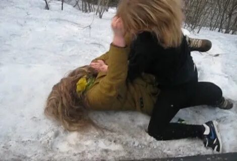 И я ее побил