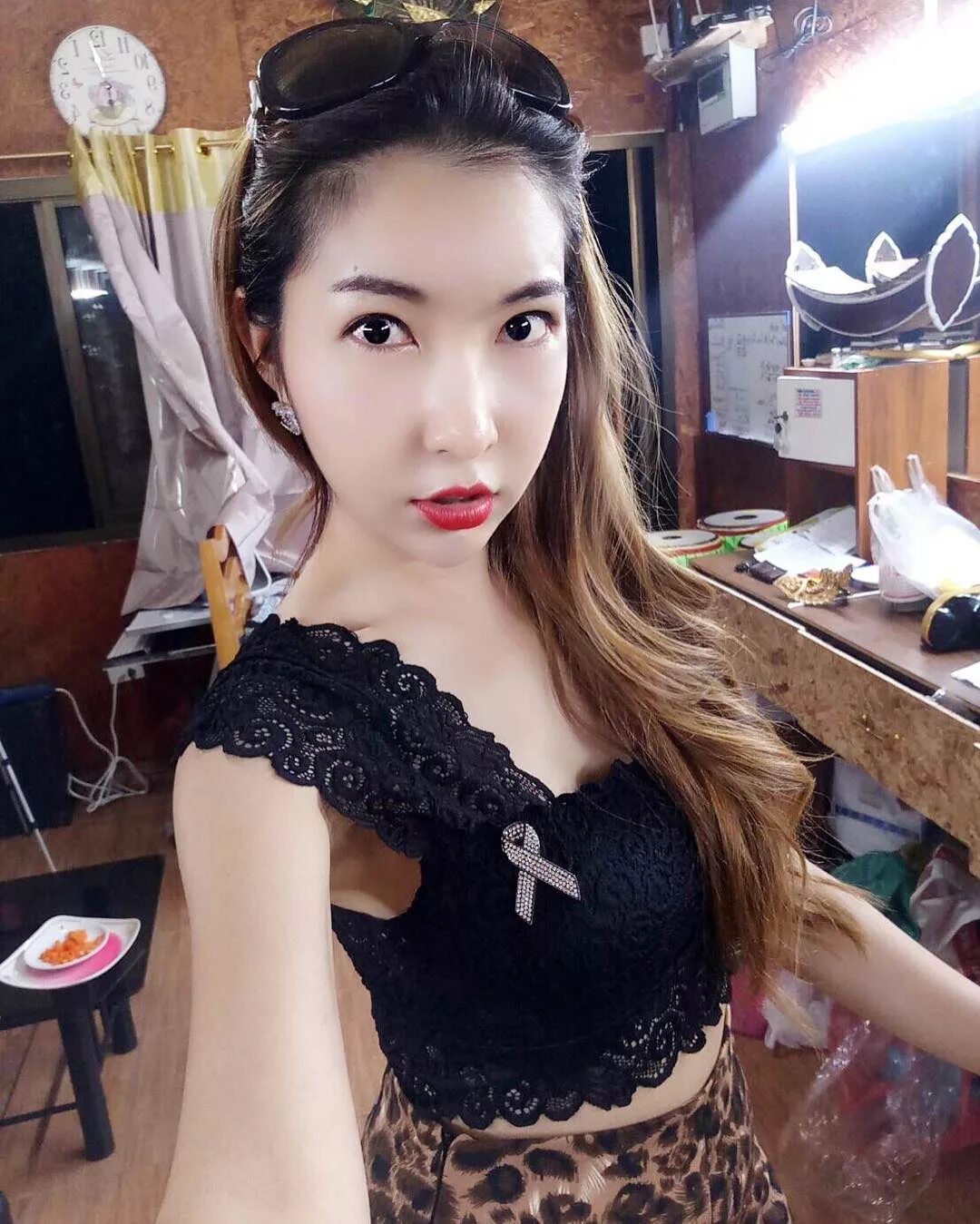 Ladyboy in korea. Ladyboy tg. Бои на льду. Красивые европейские ледибой. August.