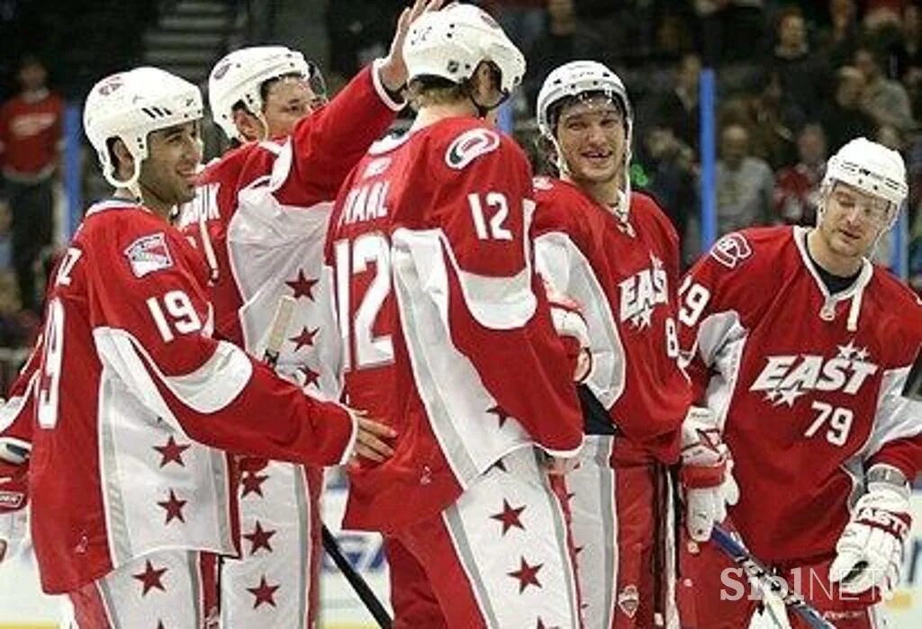 Нхл 2008. Ковальчук 2008 нхл. овечкин матч звёзд 2008. овечкин малкин ковальчук.