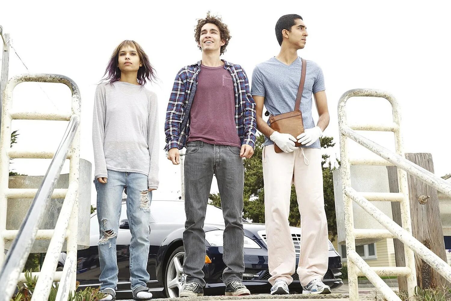 Зои кравиц блудливая калифорния. Дев патель тронутые. Дев патель тронутые. Тронутые трейлер на русском смотреть. Тронутые трейлер.