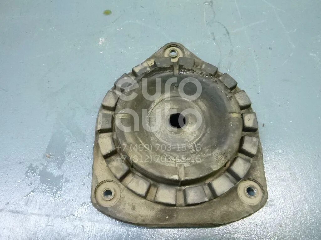 Лпора пружины рено мастер3. Опора амортизатора переднего флюенс. Опора меган 3. Сценик 3 апора переднего амортизатора. Опора переднего амортизатора рено меган 2.