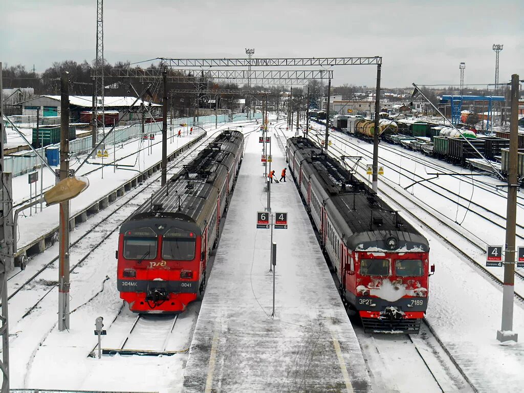 Эд4-0001 Сухиничи. Электричка Калуга Сухиничи. Эд-2т Калуга Москва. Сухиничи-главные — Калуга-1. Электрички направление калуга