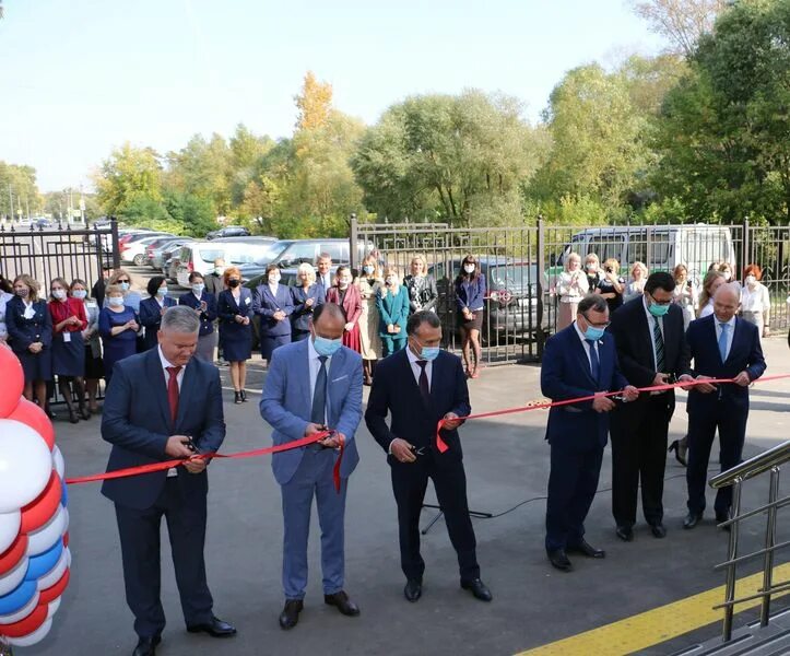 Брянск володарский суд сайт. Председатель Володарского районного суда Брянска. Володарский районный суд. Володарский районный суд Брянска. Володарский район Брянск суд.