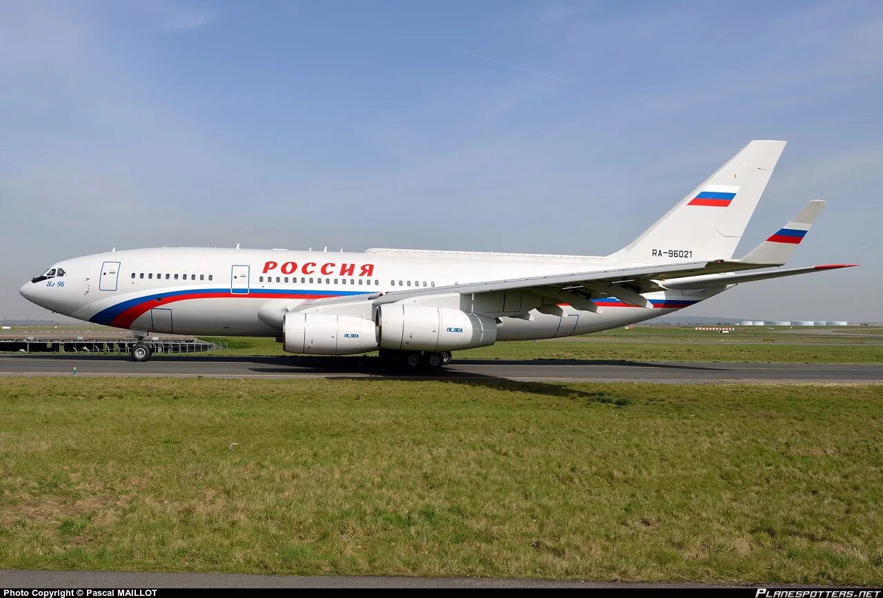 Борт 1 какой самолет. Ra-96021. президентский самолет ил 96. ил 96 300 пу самолет президента. ил-96-300пу бортовой номер.