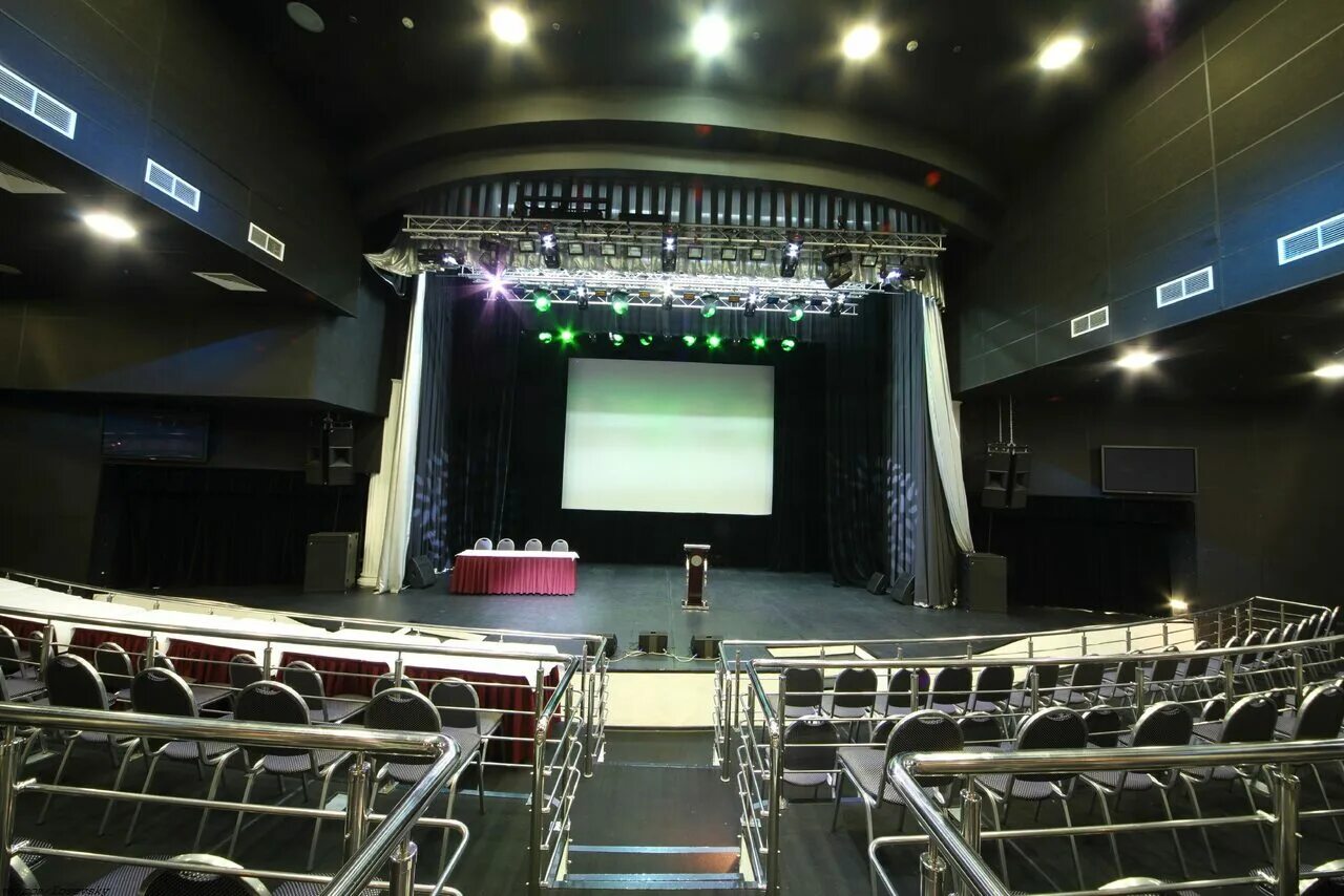 Аренда концертного зала. Концертный зал измайлово зал. Аренда концертного зала. Аквамарин цирк зал. М.