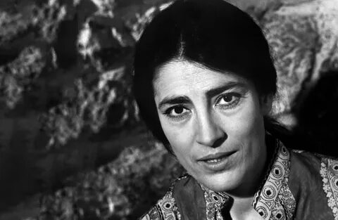 Irene Papas, celebra actriță din "Zorba grecul" a trecut în nefii...