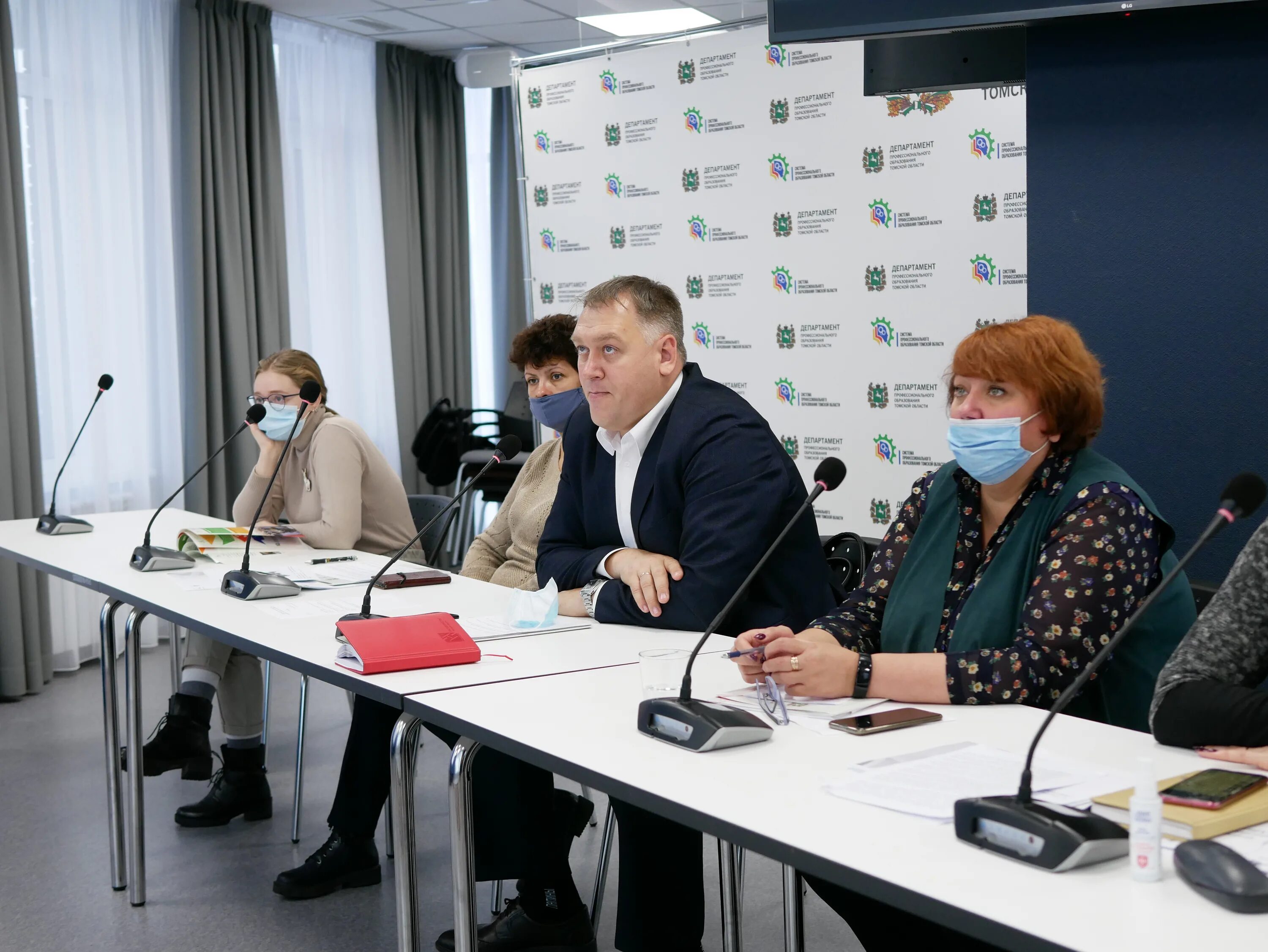 логотип муниципальной собственности. старт томск строение. маоу сош 40 томск сайт. флаг города томска. томск, улица шевченко, 41а.