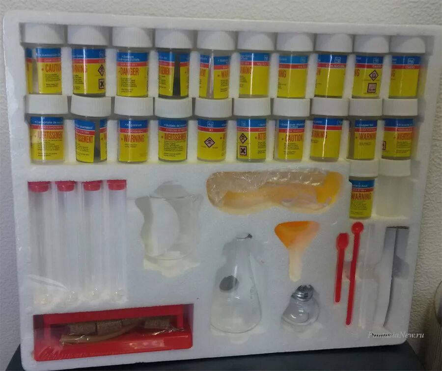27. химический набор для 10 лет. а4 юный химик. химический набор для 10 лет. набор юного химика 250 опытов.
