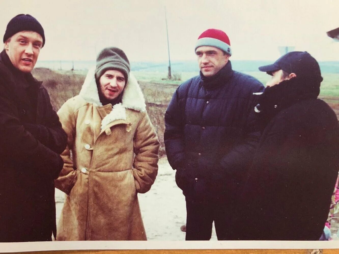 Где снимали бумер 1 в каком городе. Андрей мерзликин бумер съемки. андрей мерзликин бумер 2003. андрей мерзликин димон бумер. буслов на съемки бумера.