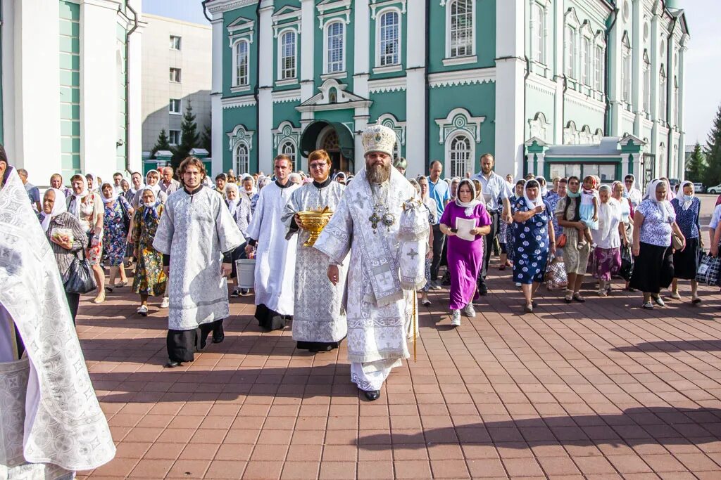 Как сегодня праздник церковный