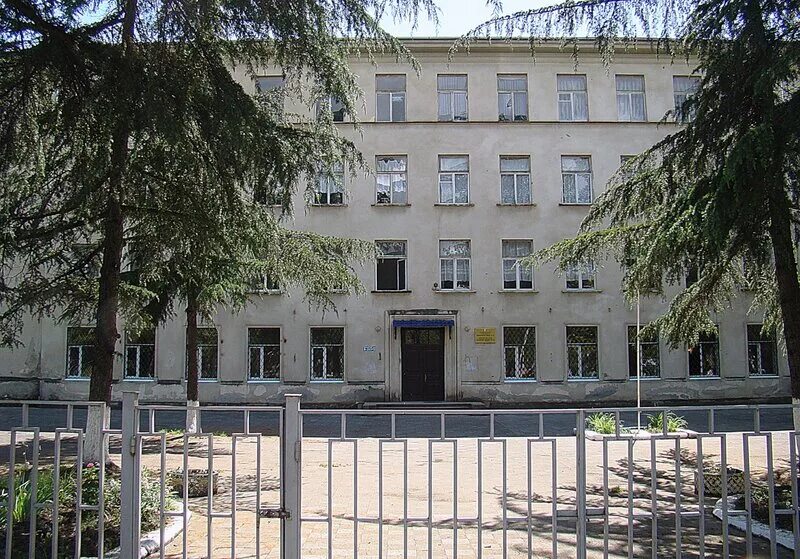 школа милиции сухум. школа альфа сухум. 4 школа сухум. школа свет в абхазии. 4 школа города сухум.