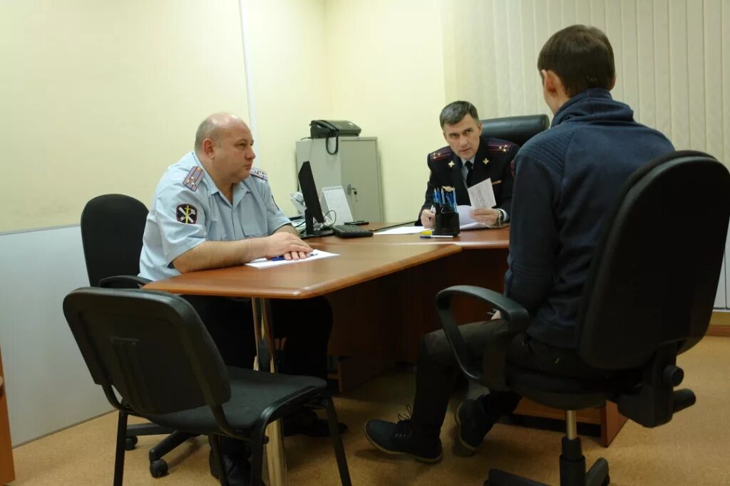 Оп г тюмени. Оп 8 тюмень. Власов антон витальевич тюмень. Начальник полиции тюменской области. Отделы полиции в тюмени.