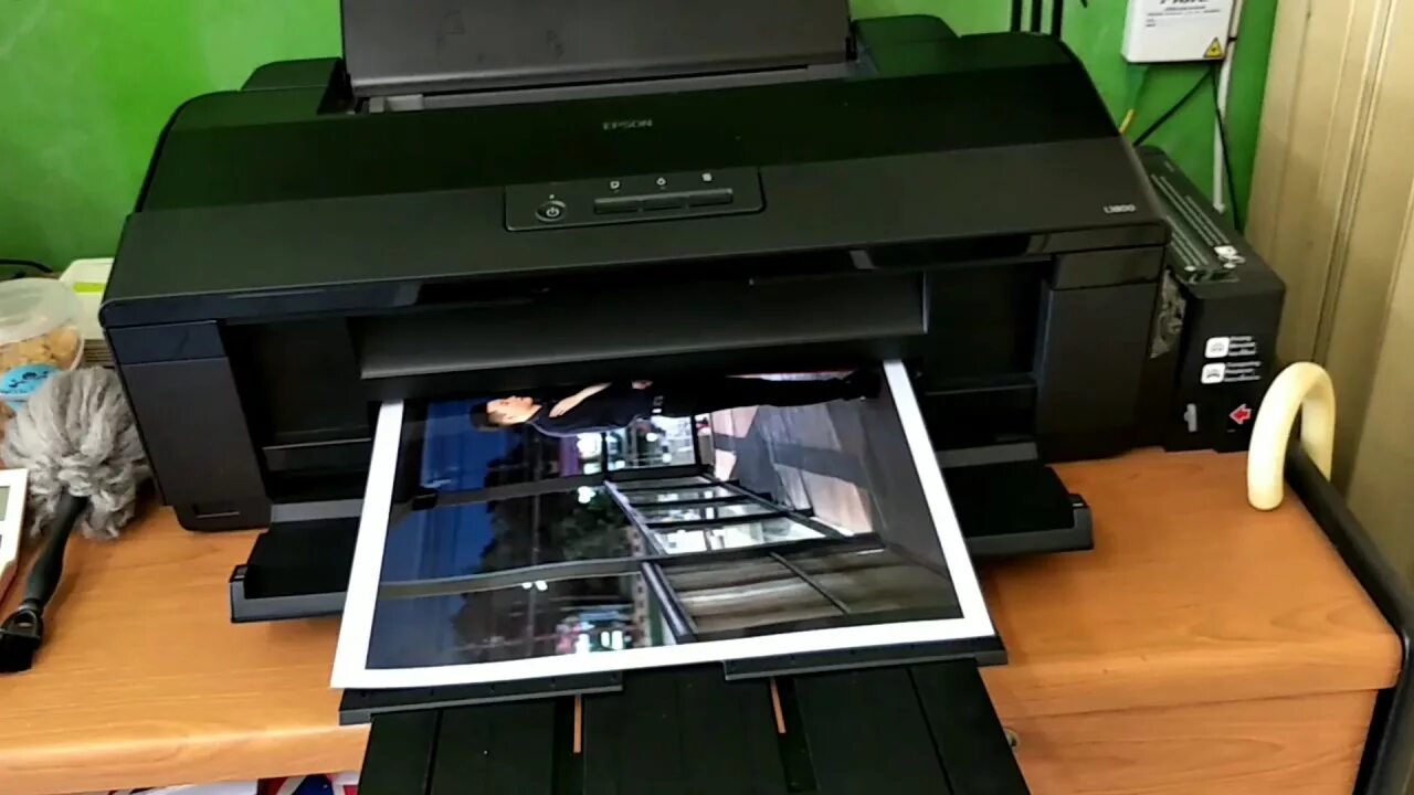 Принтер Эпсон 1800. Принтер Epson а3 l1800. Принтер струйный Epson l1800. Цветной принтер Эпсон l1800.