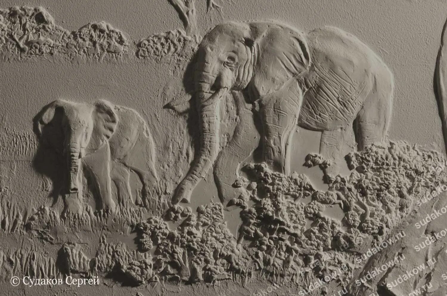 Барельеф для детей. Гипсовые барельефы для детей. Рельеф пластилин. Барельеф животные. Барельеф из скульптурного пластилина.