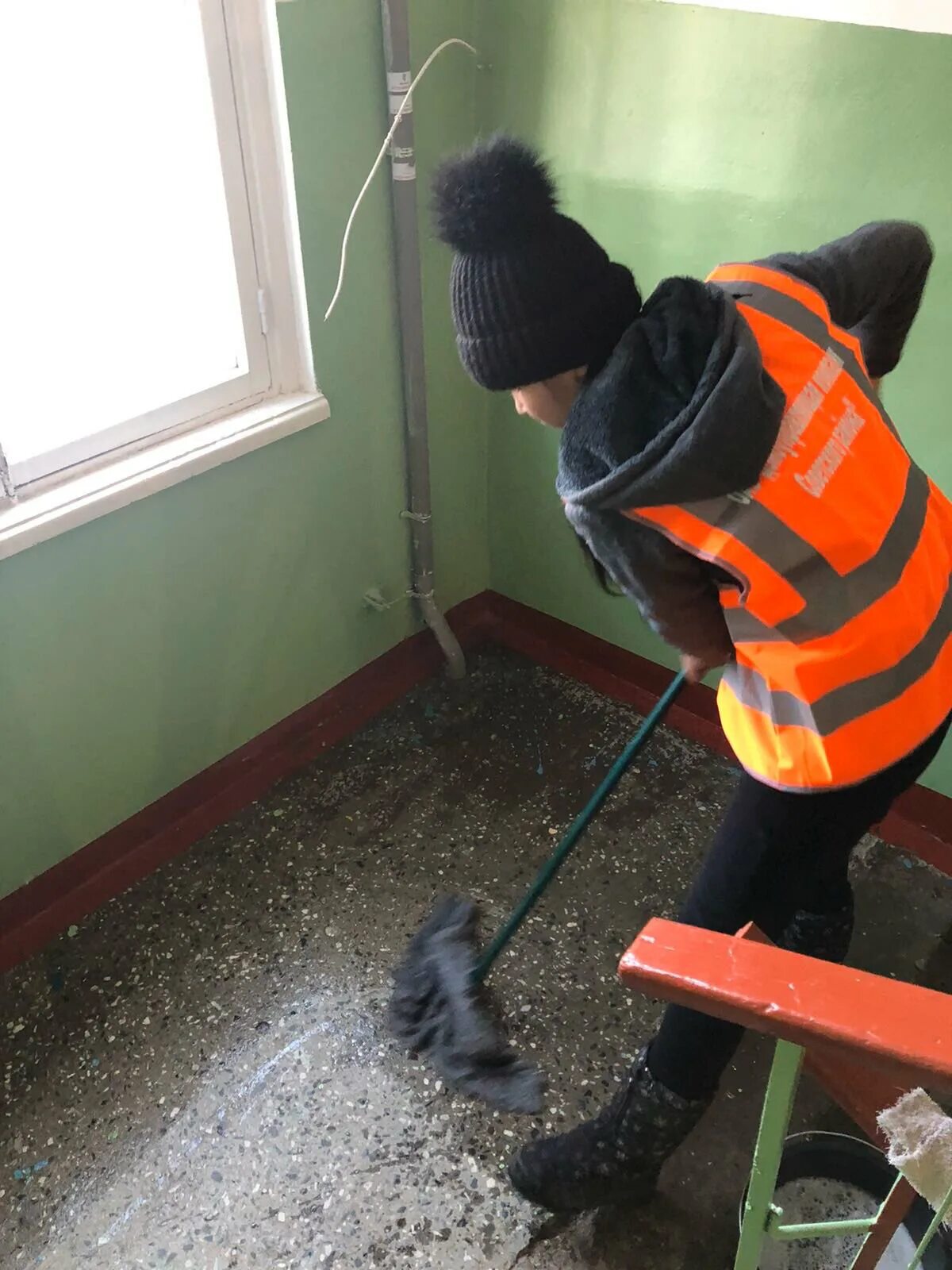 Работа уборка лестничных клеток. Работа уборка лестничных клеток