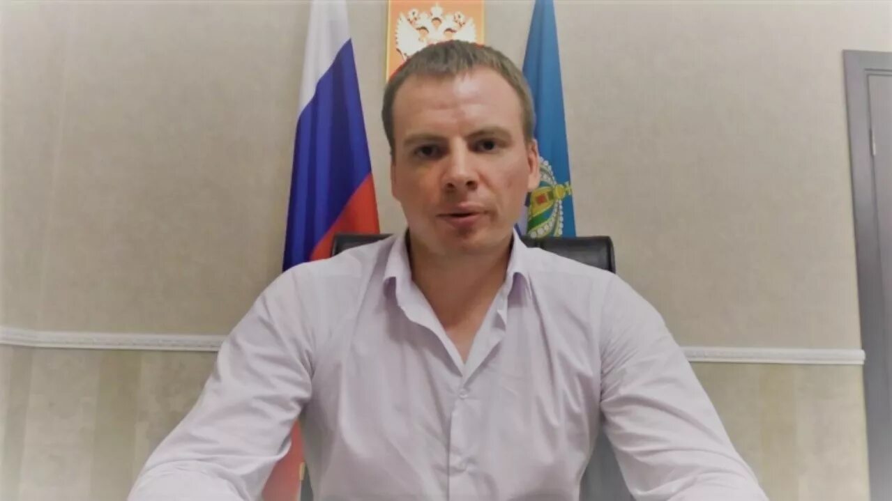 Депутат прожил месяц. Депутат прожил месяц. Депутат прожил месяц. Депутат прожил месяц. Дума деньги депутаты.