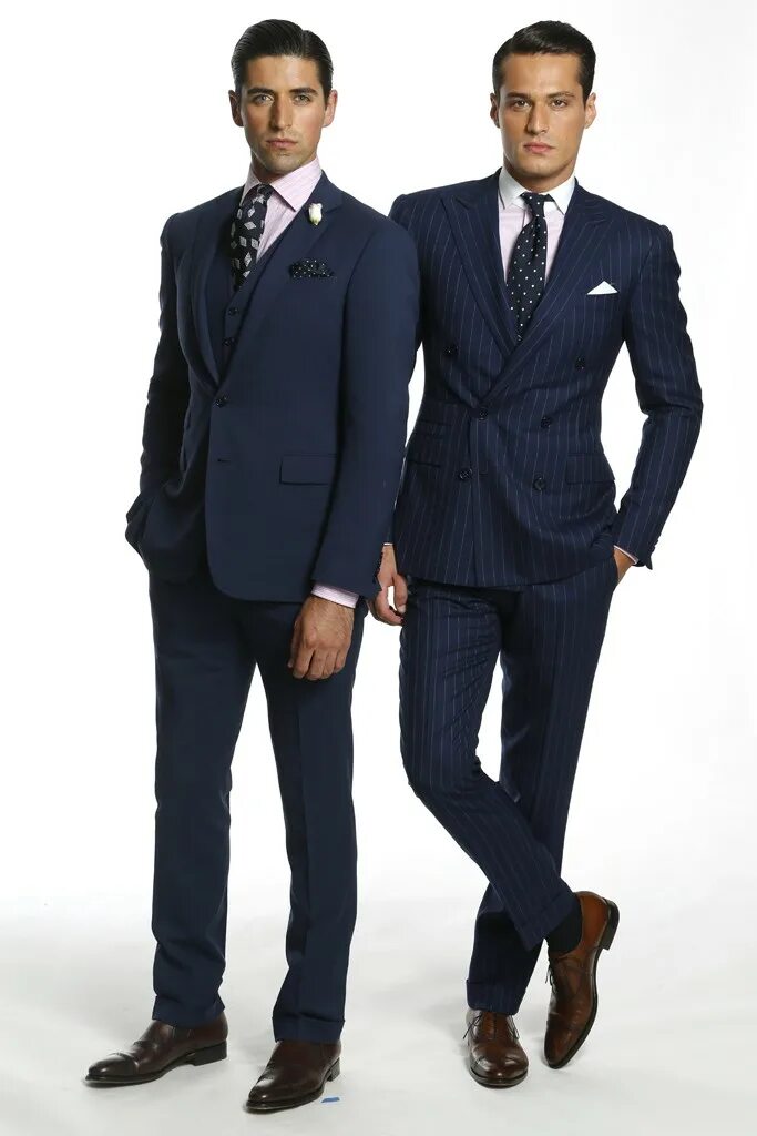 Два мужика в костюмах. Три мужчины в костюмах. Фотосессия жениха с друзьями. Фильм кингсман секретная служба. Два мужика в костюмах.