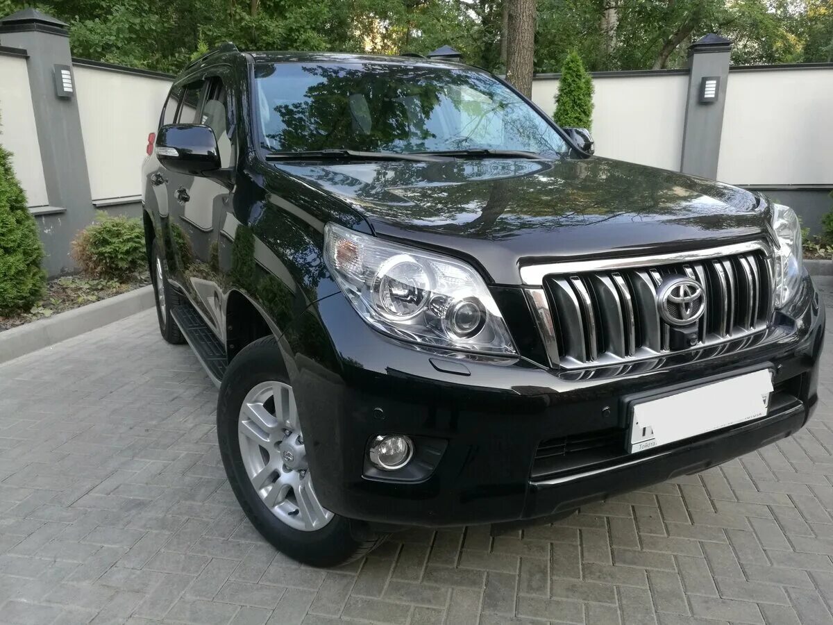 Прадо 150 2012. Land Cruiser Prado 150 2016 черный. Прадо 150 2010 черный. Такта Прадо 150 2012 года. Купить автомобиль до 2000000 рублей