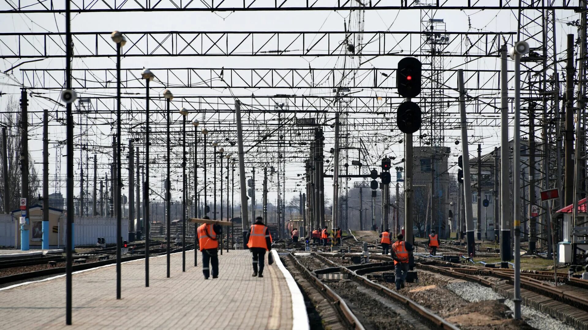 Джанкой новости на сегодня последние происшествия. Джанкой Крым. ЖД вокзал Джанкой. Джанкой Крым сейчас. Джанкой ЖД.