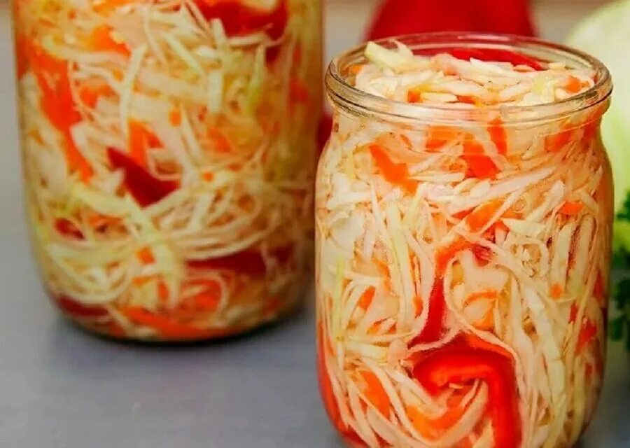 Острая капуста на зиму. Салатная капуста провансаль. маринованная капуста. салат провансаль из капусты с болгарским перцем и морковью. кухня наизнанку заготовки на зиму.