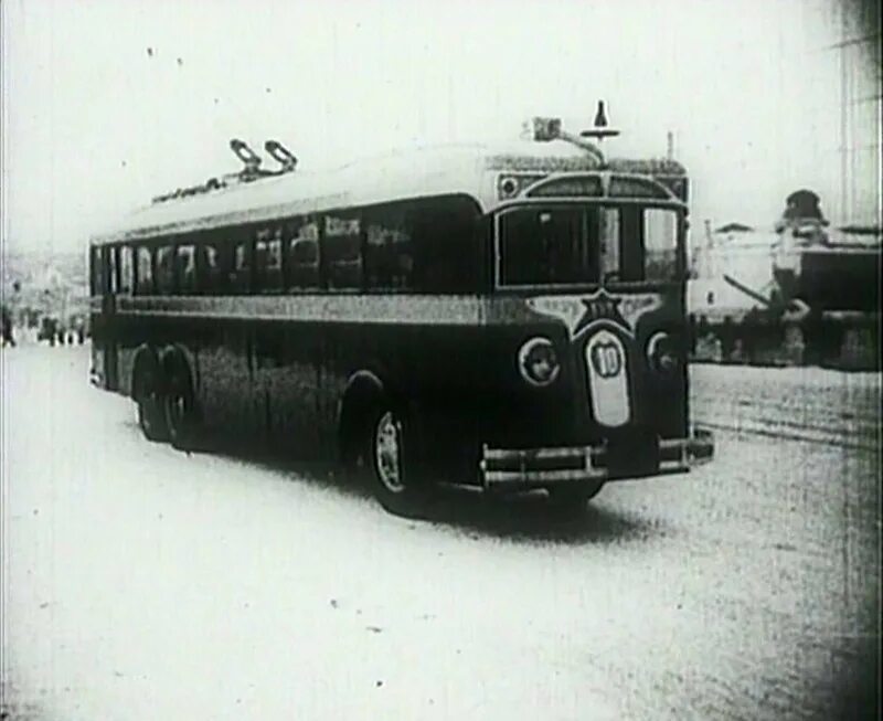 чертеж троллейбуса. ятб-4. лк 3 1. ятб-3 троллейбус. троллейбус лк-1 1933.