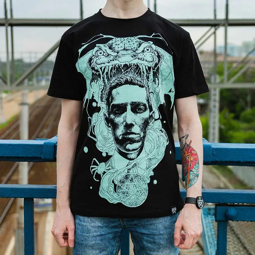 Вышивка на джинсовой куртке. Искусство в одежде. Art wear. Art wear. Искусство костюма и текстиля.