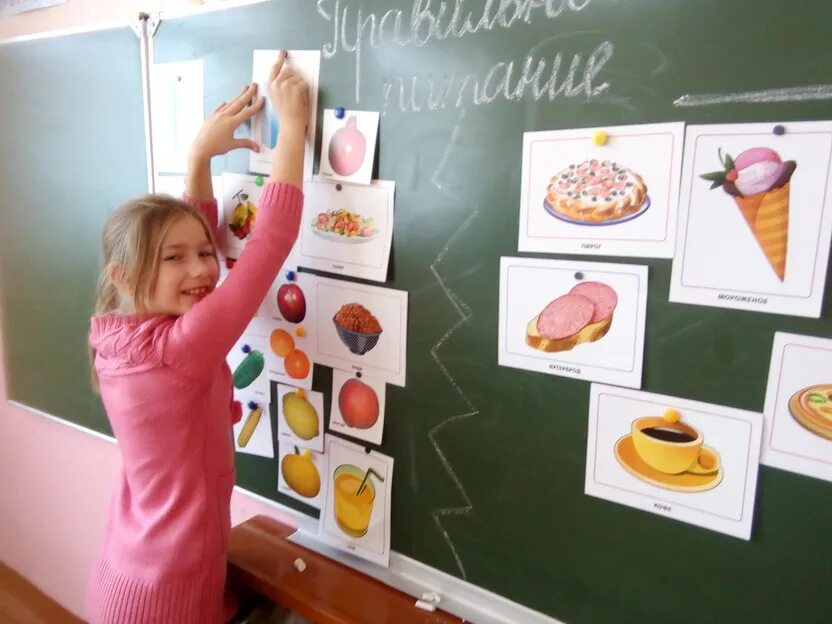 стенд по питанию в детском саду. мероприятия по здоровому питанию в школе. уголок по здоровому питанию в школе. стенд в школьную столовую. здоровое питание оформление доски.