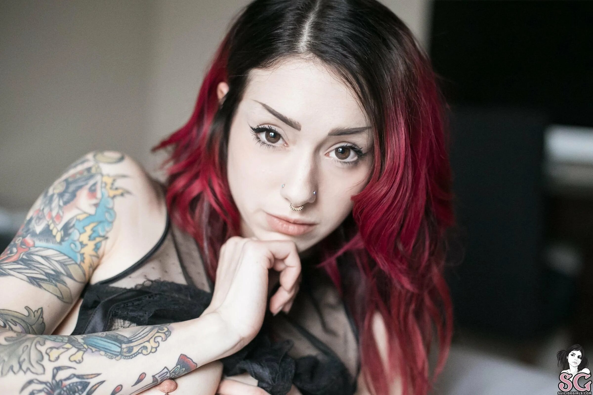 Суисайд герлз. Суисайд герлз. Суисайд герлз. Обои на пк девочки suicidegirls. Jacqueline суисайд.