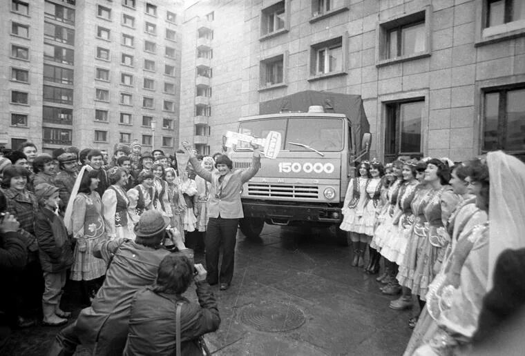 20 апреля 1980 года. Апрель 1980. Олимпийский КАМАЗ 1980. Аванпроекты КАМАЗА 1980-Х годов. Что произошло в 1980 году.