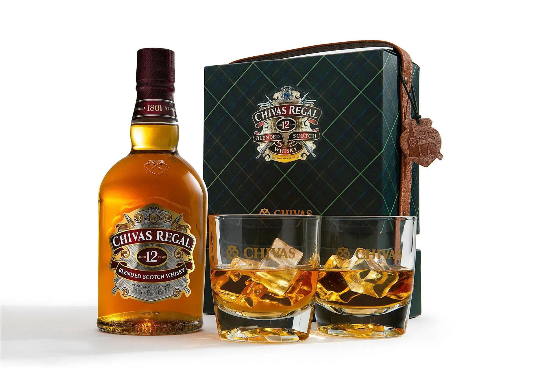 Что такое чивас. Chivas regal 12-летний 40%. chivas regal 12 новая упаковка. чивас ригал револьв. виски чивас ригал двенадцатилетний.