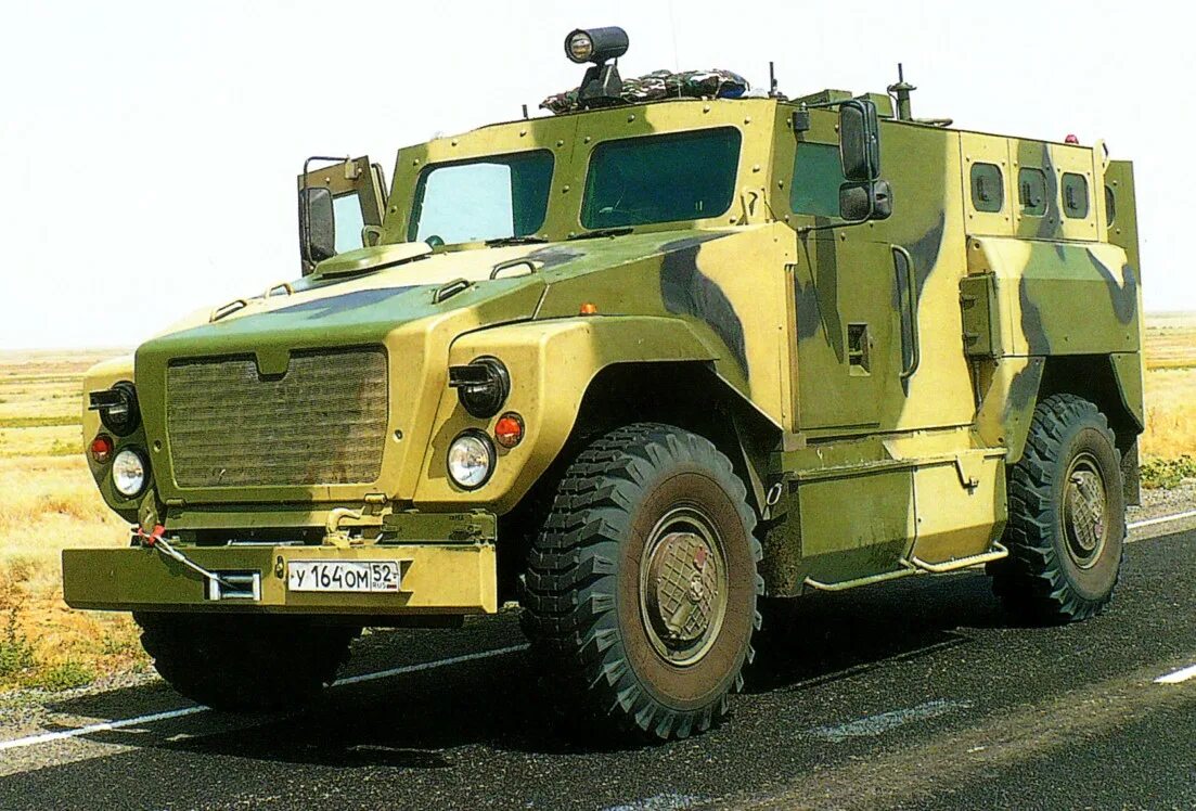 Название военных машин. ВПК-3924 «медведь» бронеавтомобиль. Бронеавтомобиль ВПК-3924 СПМ-3 медведь. ВПК-3924 СПМ-3. ВПК-3924 бронетранспортер медведь.