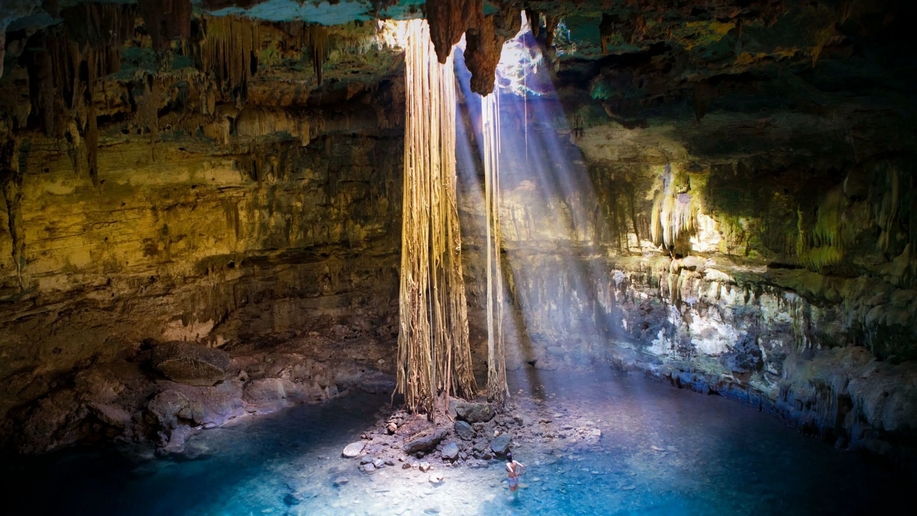 Cave v. Полуостров Юкатан Мексика. Сеноты Юкатана. Полуостров Юкатан пещеры. Водопад Баатара Ливан.