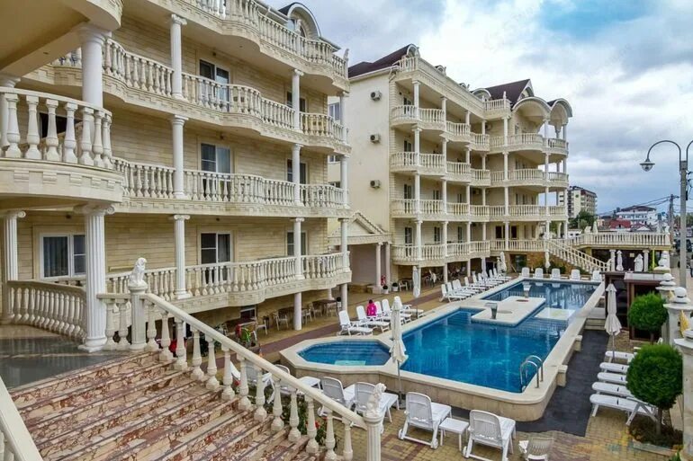 Путевки на черное море 2024. Путевки на черное море 2024. Путевки на черное море 2024. Лазурное черное море. Посёлок вардане краснодарский край.