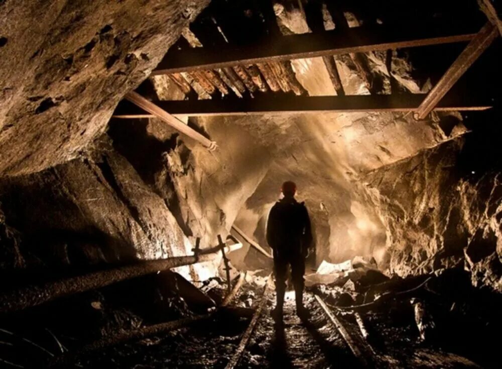 Где под землей добывают уголь. Шахта. уголь в шахте. шахта фото. красивая шахта.
