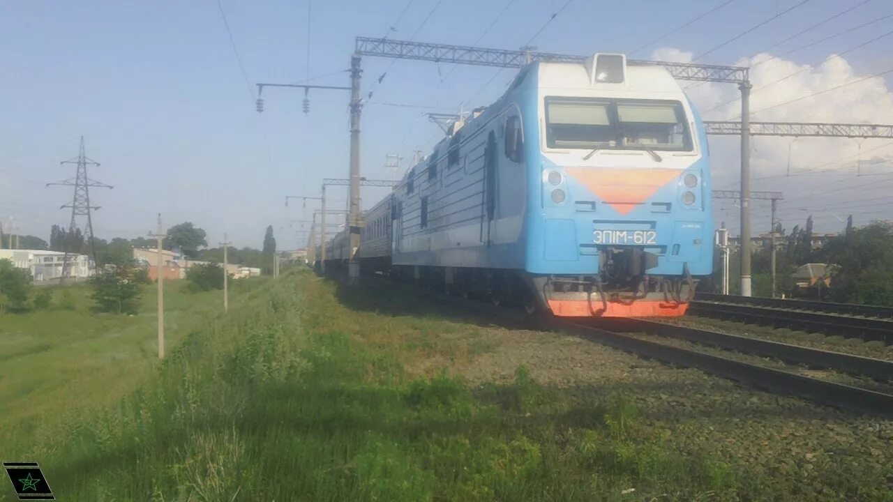 Поезд кропоткин ростов на дону. Станция кавказская краснодарский край. Старый вокзал батайск. Поезд кропоткин ростов на дону. Жд вокзал кропоткин.