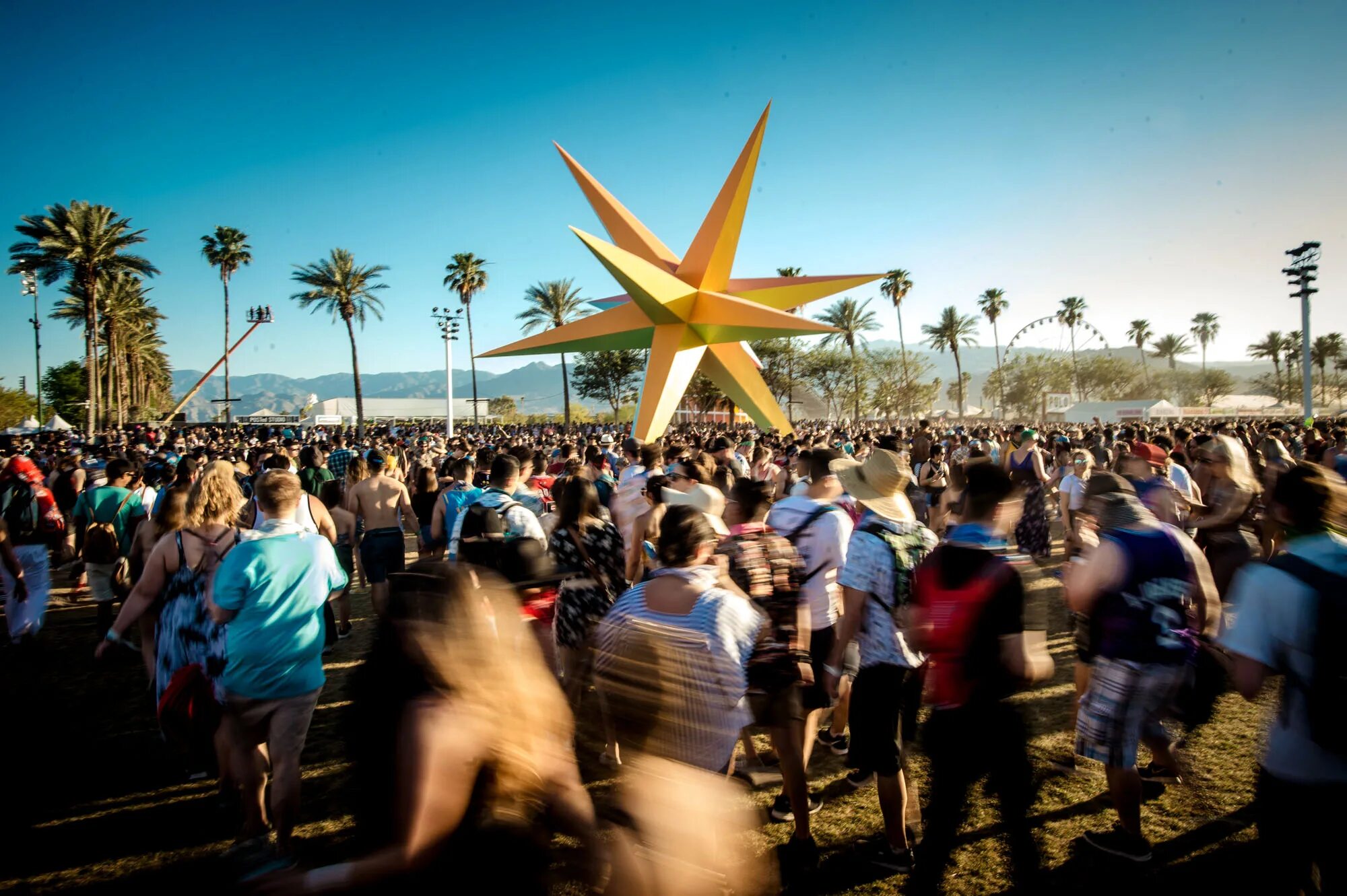Коачелла (coachella) в калифорнии. Circuit party. Сигет фестиваль. Коачелла 2023. Фестиваль на море.