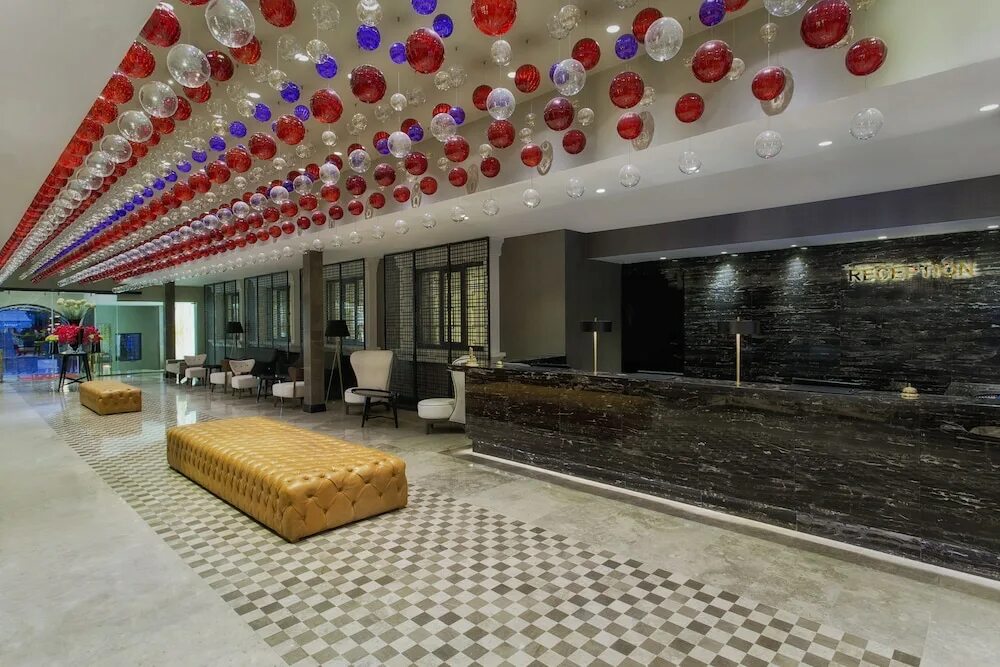 Sura hagia sophia spa. Отель sura hotel 5 турция. Sura hagia sophia hotel 5 стамбул. Sura hagia sophia hotel i̇stanbul. Sura hagia sophia hotel spa 5.