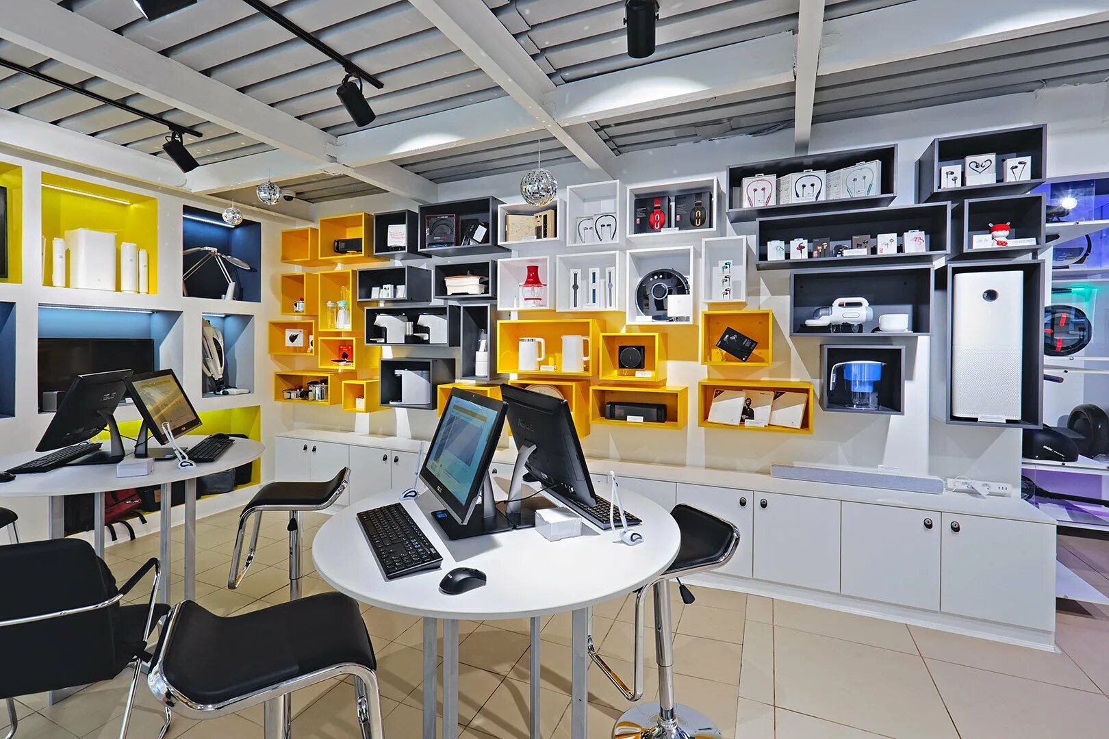 Цифровые магазины спб. Магазины бытовой техники в калининграде. Днс еманжелинск. Цифровая техника спб. Цифровая техника спб.