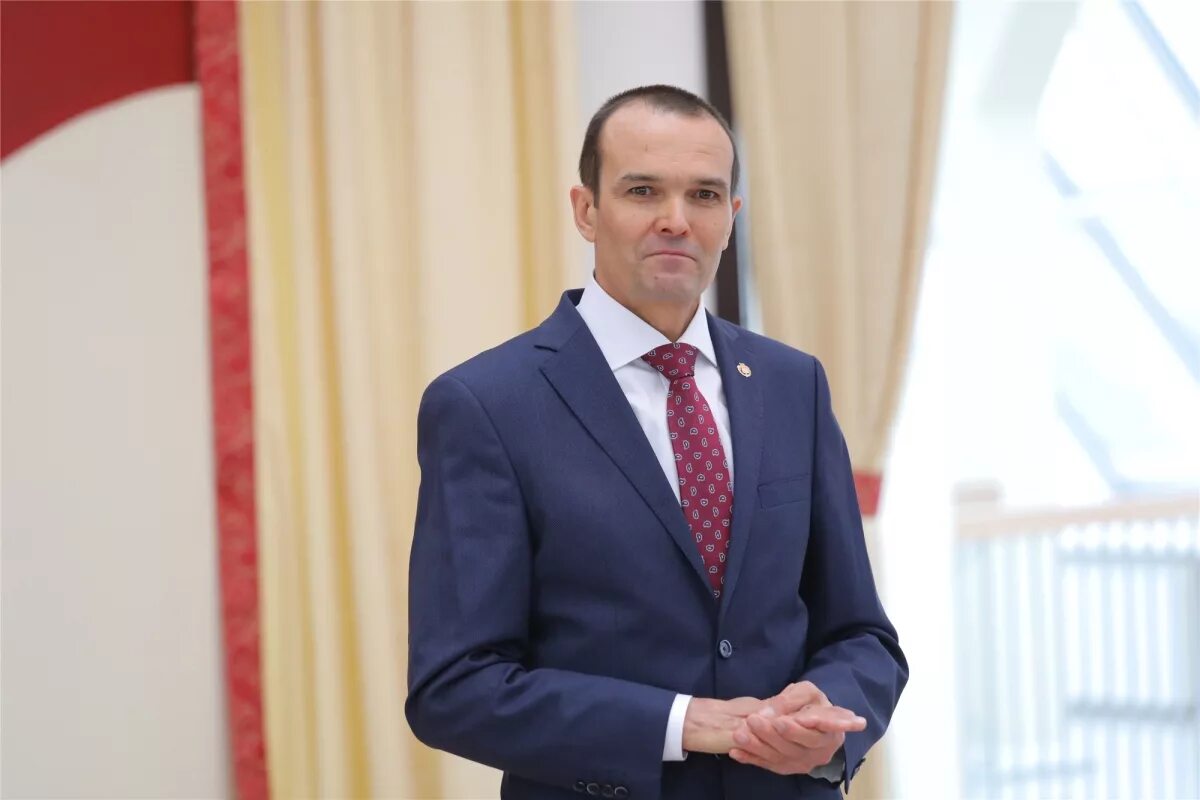 Администрация главы чувашии чебоксарах. Михаил игнатьев мурино. Сайт главы чувашии. Игнатьев михаил александрович 1952. Администрация главы республики чувашской республики.