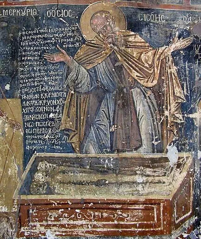 Перед гробницей