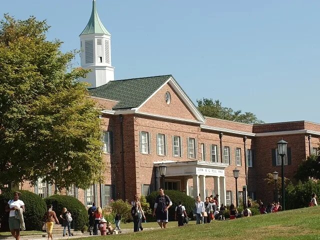 Университет teikyo. Всемирный почтовый союз логотип. Liu brooklyn. Мсоп штаб квартира. Университет тейкио.