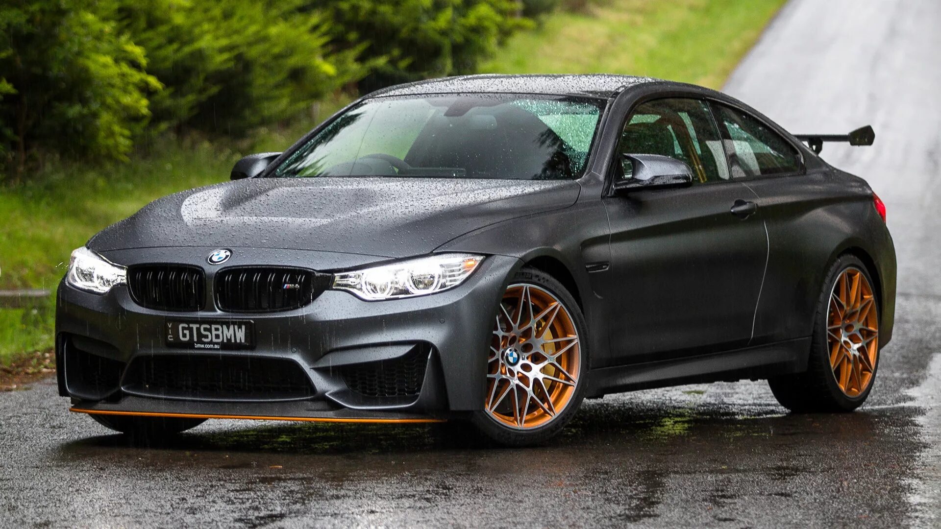 420 дж. BMW m4 f82 GTS. BMW m4 Coupe. BMW m4 GTS 2020. 2016 BMW m4 GTS.