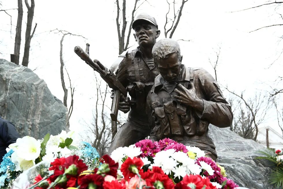 Война в афганистане памяти воинов интернационалистов. Афган день памяти воинов интернационалистов. Советские воины-интернационалисты. Союз воинов интернационалистов афганистана. Афганистан герат шинданд.