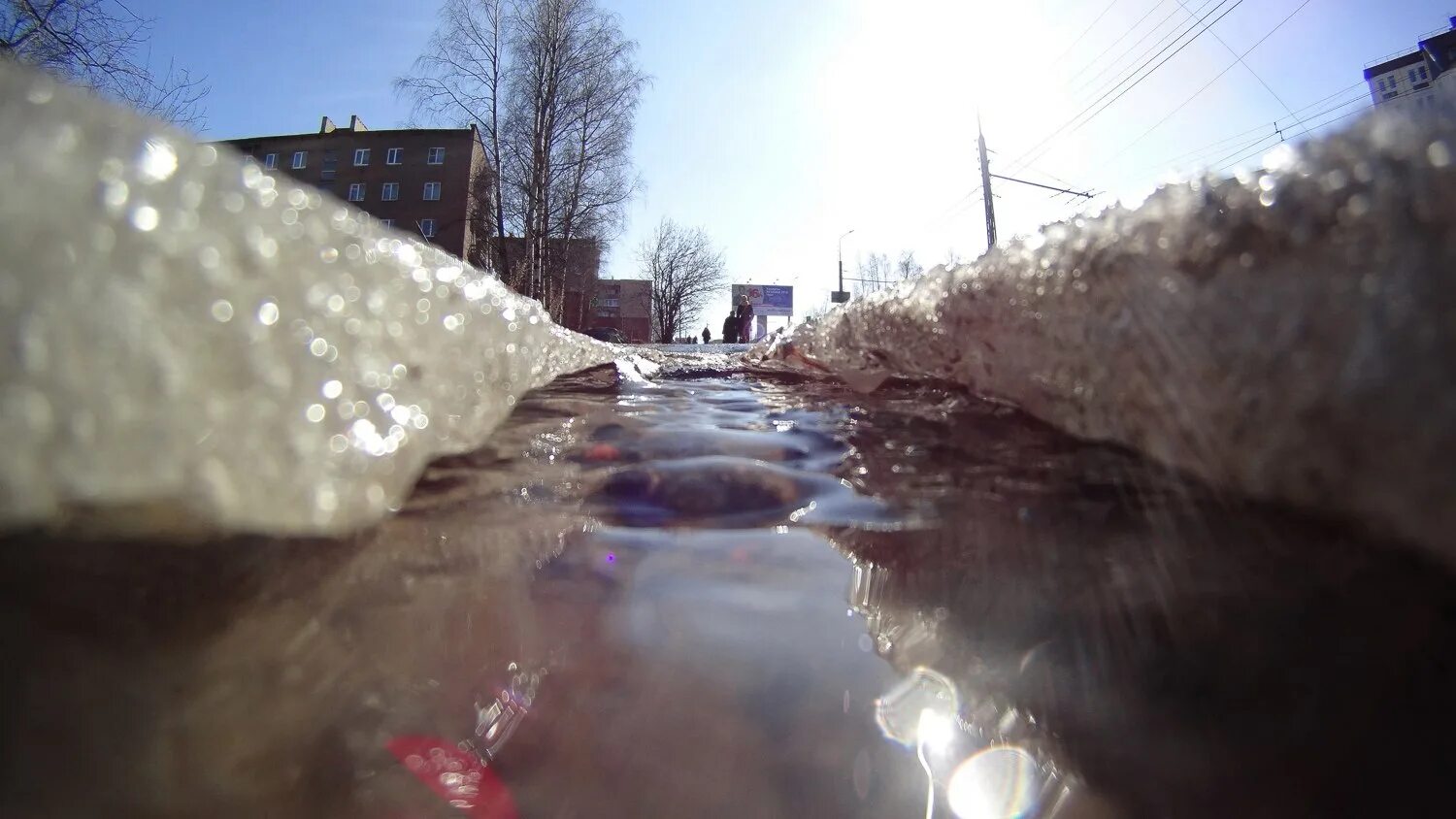 Теплеет в марте. Нмп. Оттепель в городе. Хищная оттепель. Оттепель зимой.