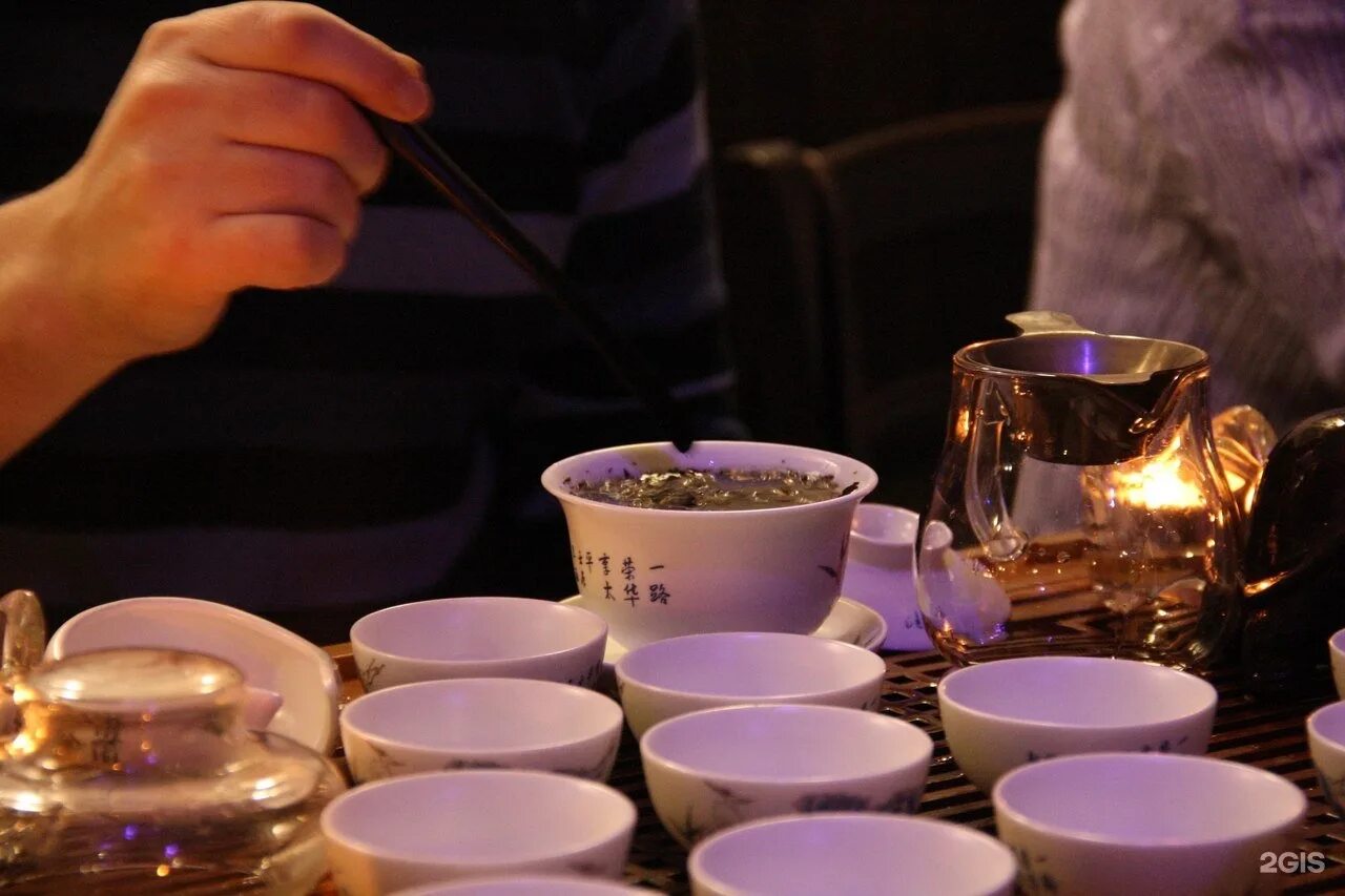Чайный салон самовар. Салон чая. Салонный чайная. Магазин чая и кофе самовар Тамбов. Самовар кофе