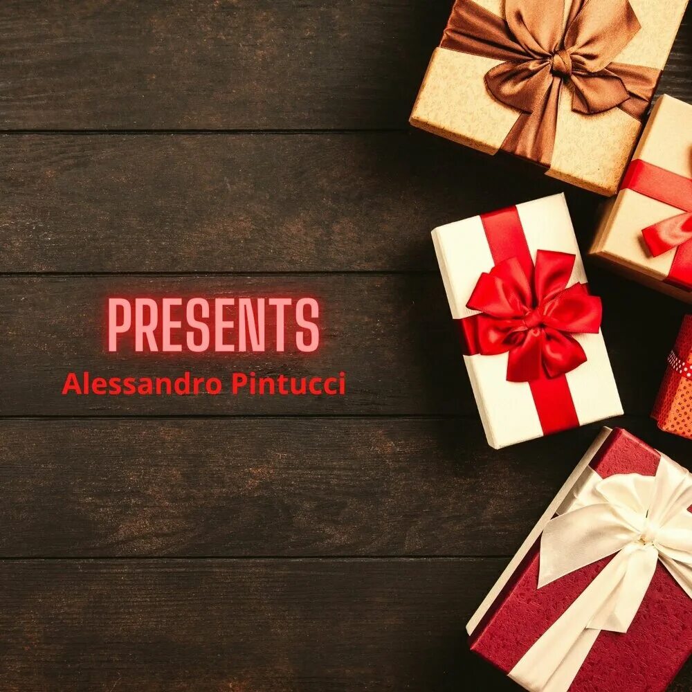 Коробка подарочная раскрывающаяся. What gift you. A gift?. Девушка получает подарок маленький. Gift hard woman.