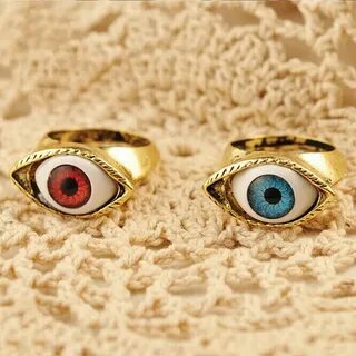 Eye rings